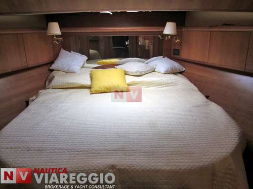 Cantieri estensi Cantieri estensi Goldstar 440 fly