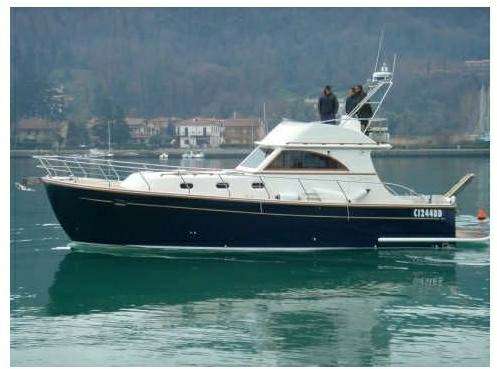 Cantieri estensi Cantieri estensi 440 goldstar fly