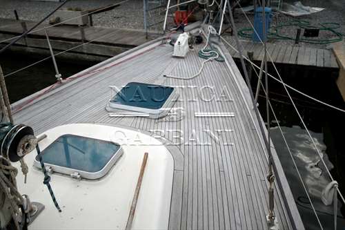 HALLBERG RASSY HALLBERG RASSY 38