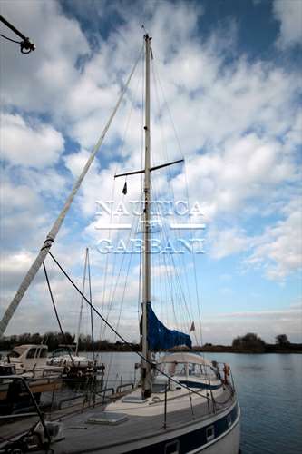 HALLBERG RASSY HALLBERG RASSY 38